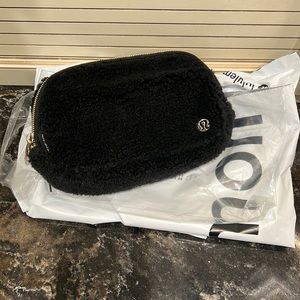 NWT